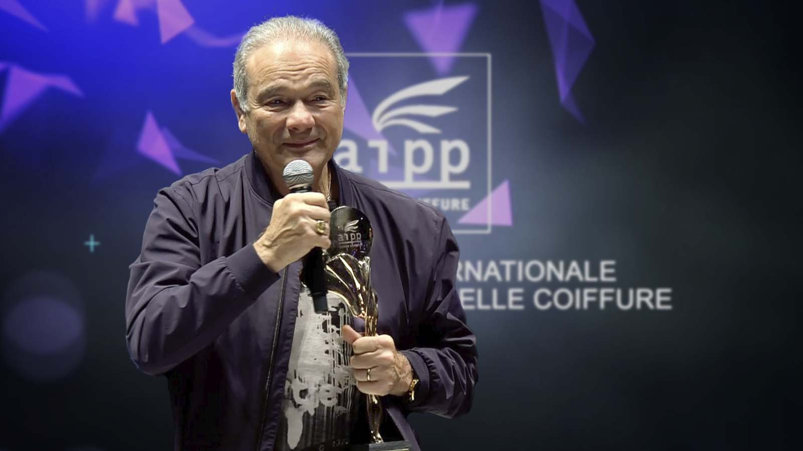 Tony Rizzo MBE recibe el AIPP Hair Legend of the Year en Madrid ...